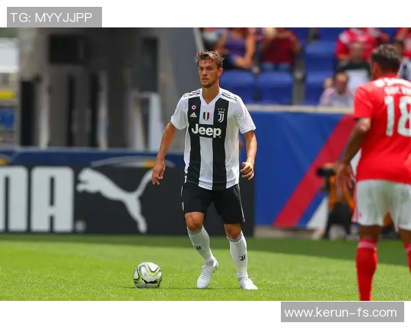 南京篮球队的辉煌历程与欧冠足球的激烈对决纪实