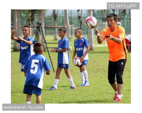 体育实时数据广州足球队引领最新足球意识TOP10榜单展现强大实力与潜力 体育实时数据广州足球队引领最新足球意识TOP10榜单展现强大实力与潜力